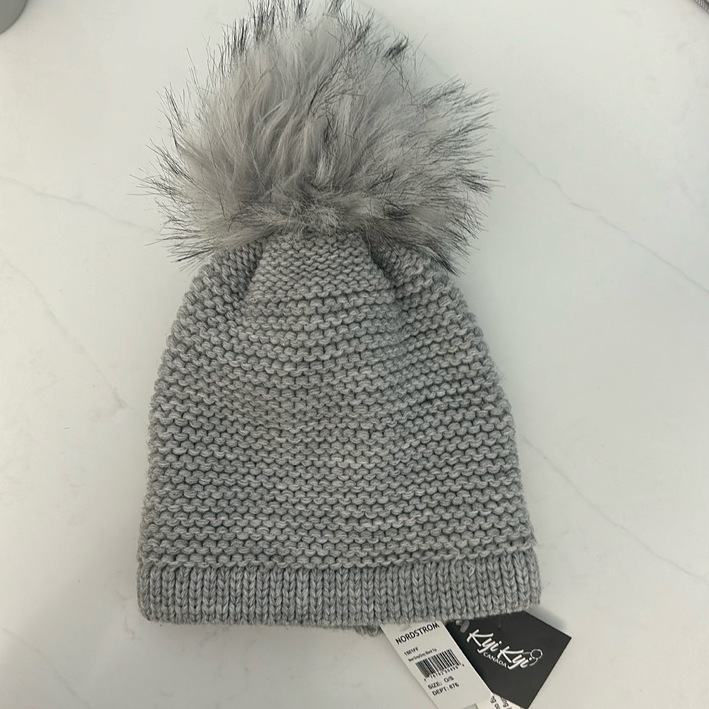 NWT kyi kyi beanie